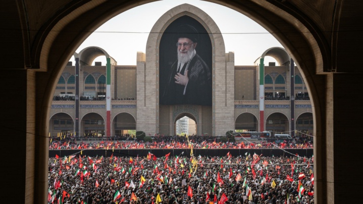 عکس/ مراسم وداع با «آقای شهید ایران» در مصلی امام خمینی(ره) تهران